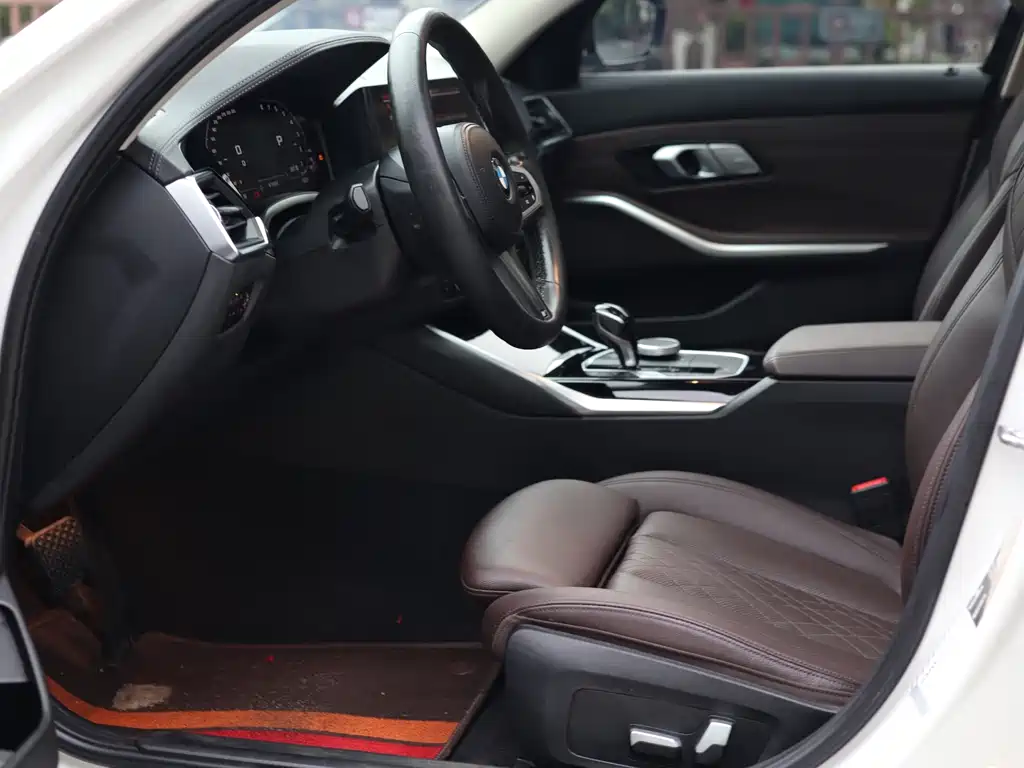 BMW BMW 3 Series 320Li M Sport Package 2022 - thumbnail 27