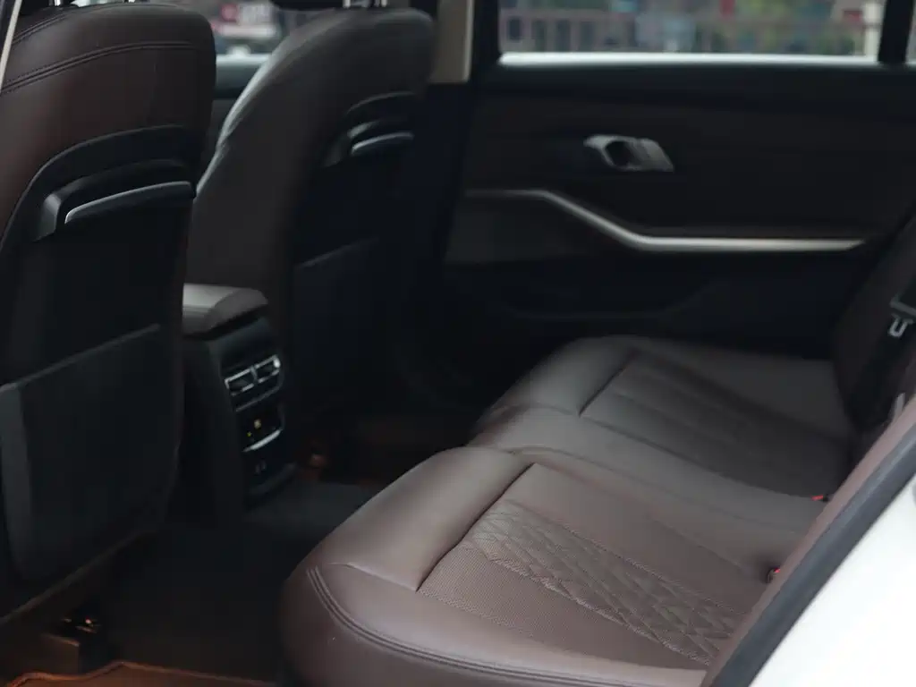 BMW BMW 3 Series 320Li M Sport Package 2022 - thumbnail 30