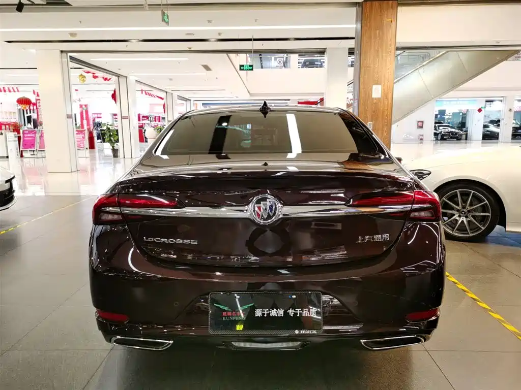 Buick Buick LaCrosse 2021 Avenir 2021 - thumbnail 4