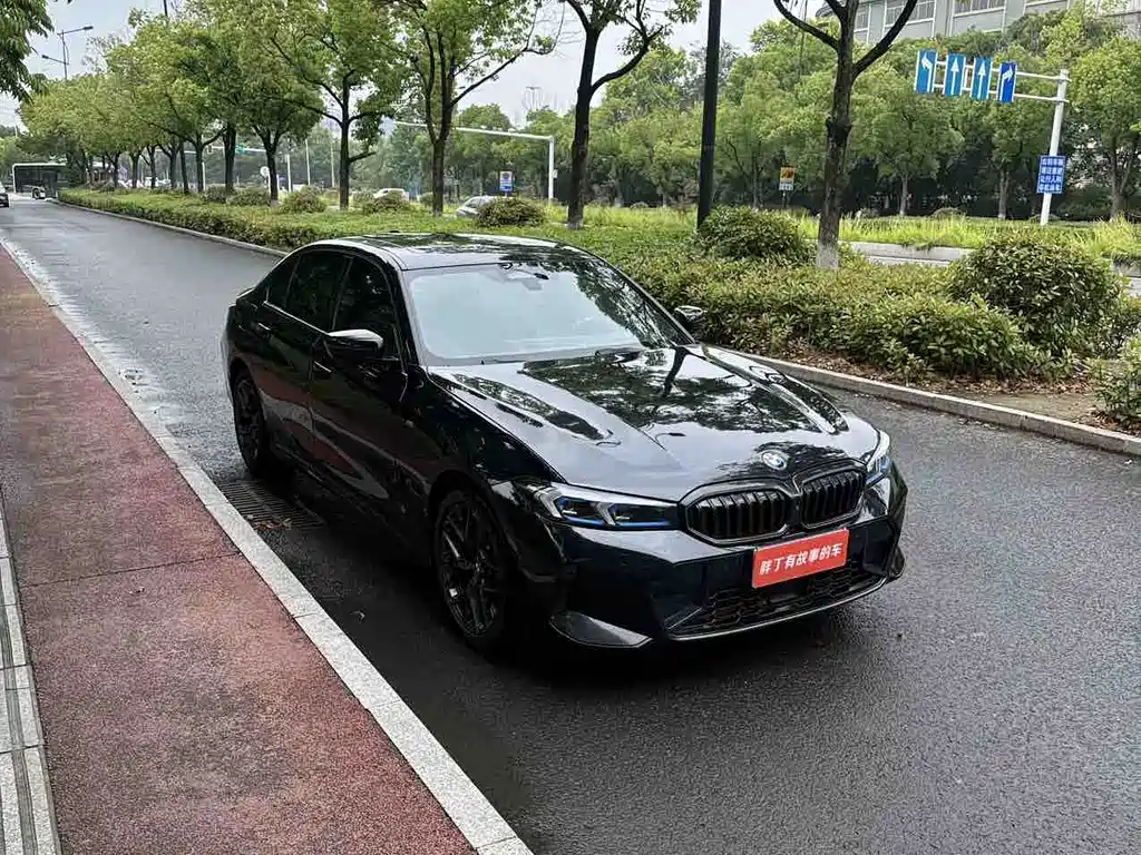 BMW BMW 3 Series 2025 330Li Exclusive M Sport Night Edition 2024 - thumbnail 3