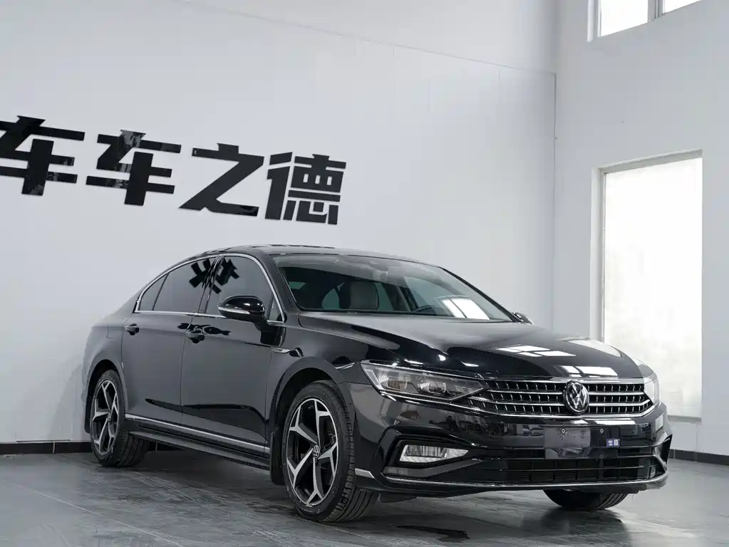 Volkswagen Magotan 200 Million Edition 380TSI DSG Flagship 2023 - thumbnail 2