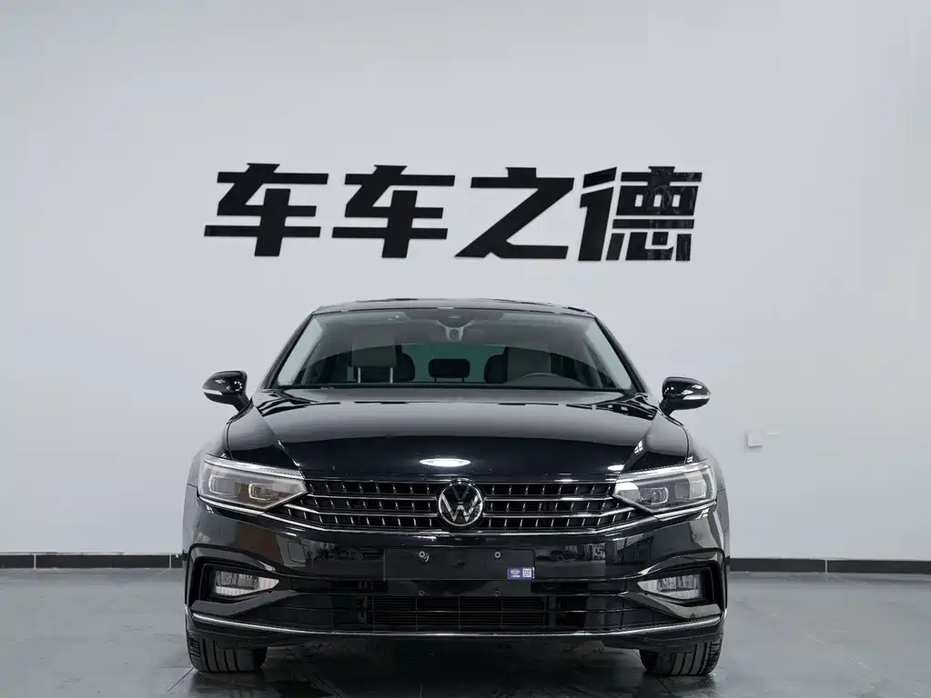 Volkswagen Magotan 200 Million Edition 380TSI DSG Flagship 2023 - thumbnail 3