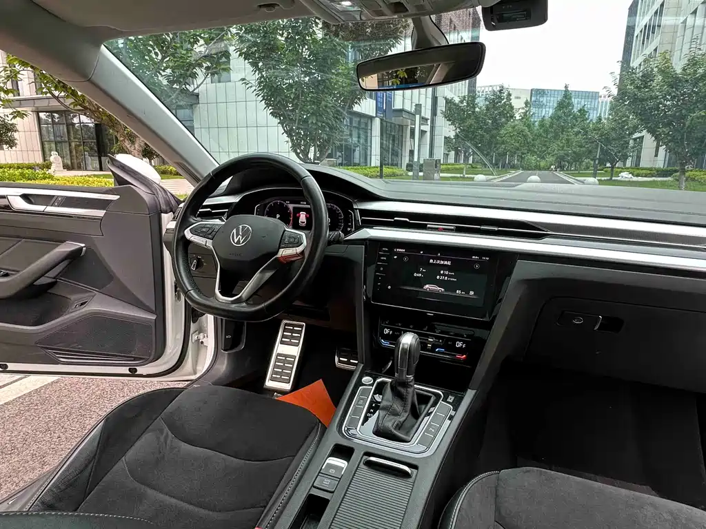 Volkswagen Volkswagen CC 2021 Shooting Brake 330TSI Liemu Edition 2022 - thumbnail 29