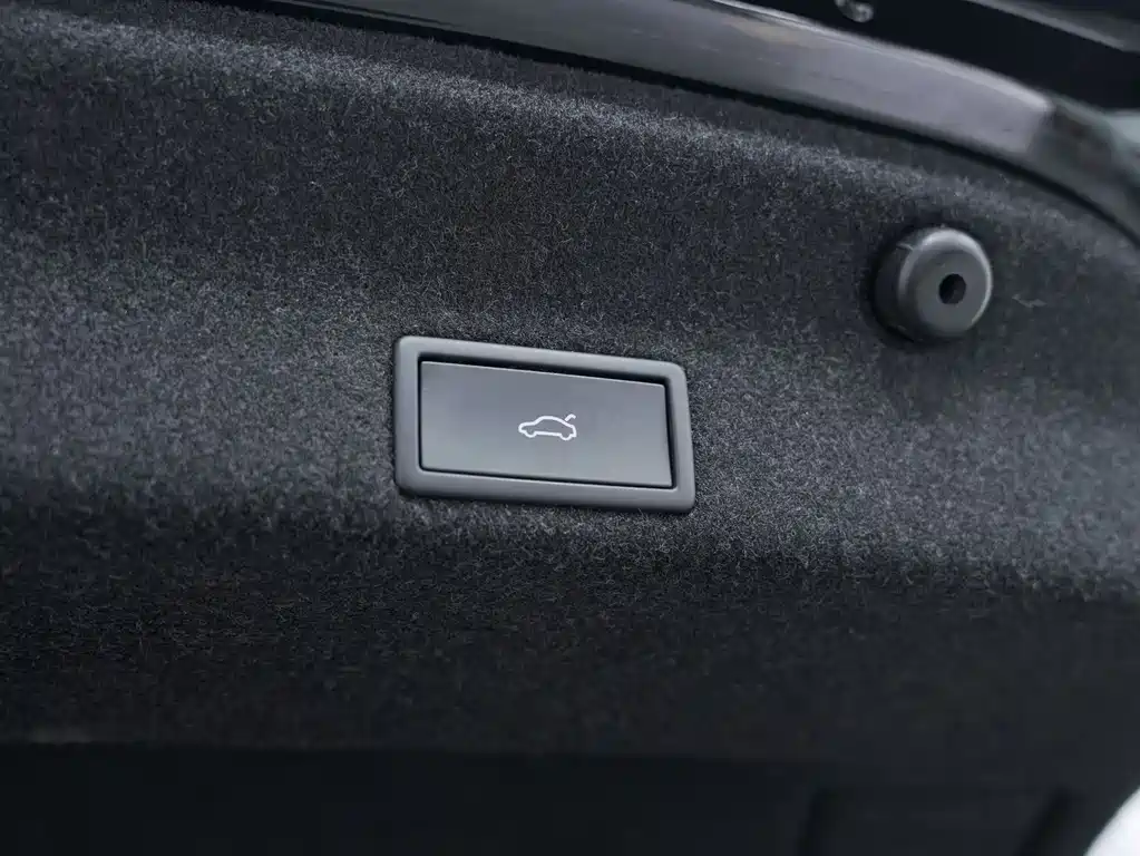Volkswagen Magotan 200 Million Edition 380TSI DSG Flagship 2023 - thumbnail 24