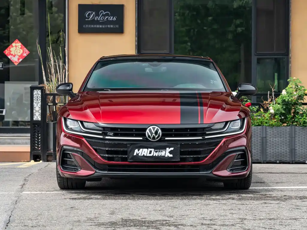 Volkswagen FAW-Volkswagen CC 2021 330TSI Launch Special Edition 2022 - thumbnail 2