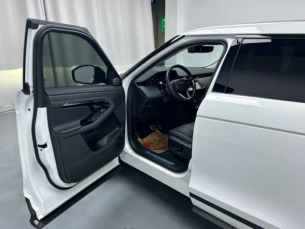 Land Rover Range Rover Evoque L 200PS R-Dynamic Standard 2022 - thumbnail 3