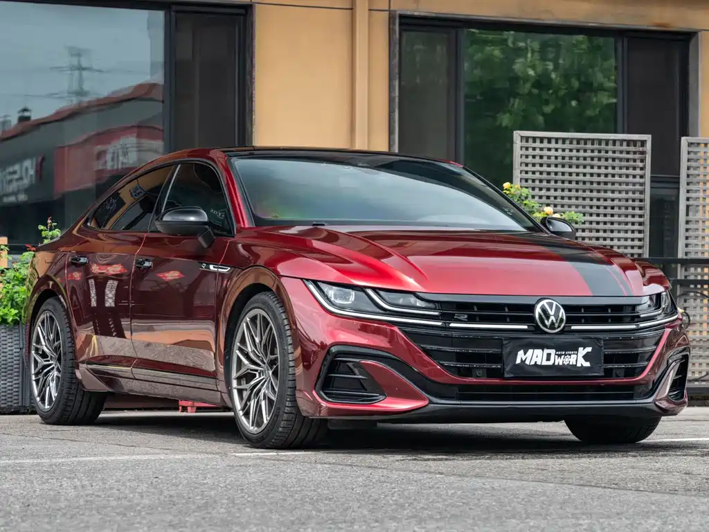 Volkswagen FAW-Volkswagen CC 2021 330TSI Launch Special Edition 2022 - thumbnail 3