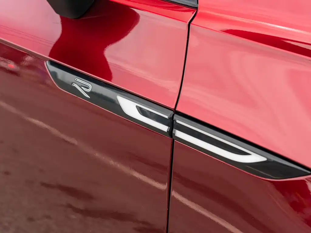 Volkswagen FAW-Volkswagen CC 2021 330TSI Launch Special Edition 2022 - thumbnail 7