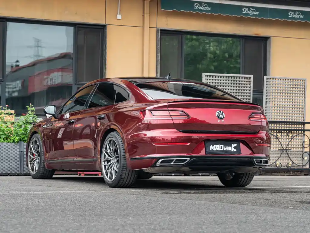 Volkswagen FAW-Volkswagen CC 2021 330TSI Launch Special Edition 2022 - thumbnail 9