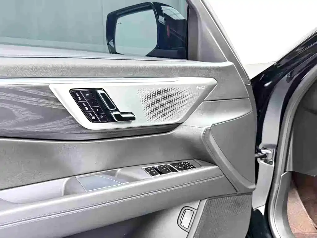 Cadillac Cadillac CT6 2023 28T Luxury Edition 2023 - thumbnail 4