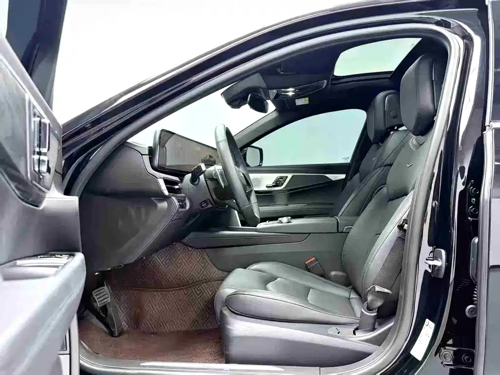 Cadillac Cadillac CT6 2023 28T Luxury Edition 2023 - thumbnail 5