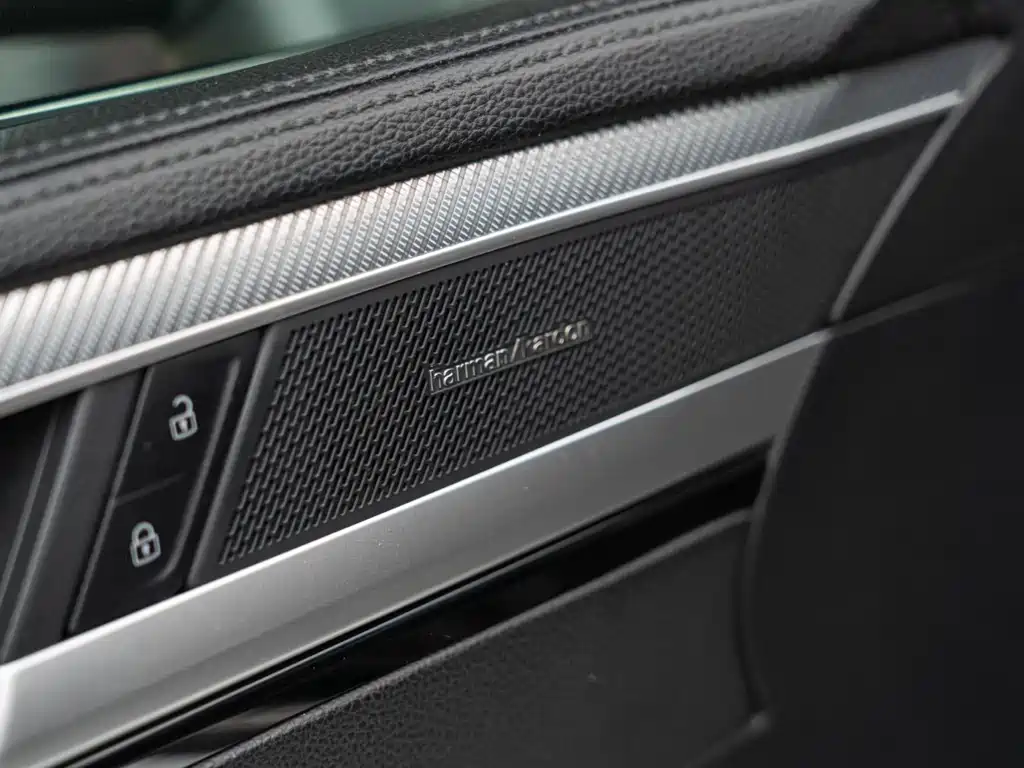 Volkswagen FAW-Volkswagen CC 2021 330TSI Launch Special Edition 2022 - thumbnail 28