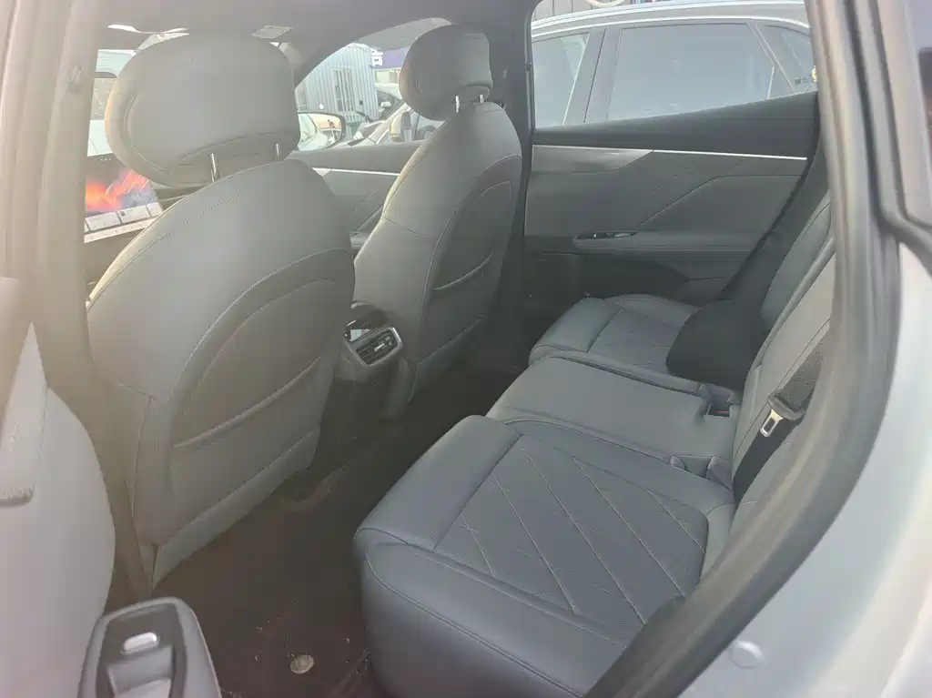 Deepal Auto Deepal S05 2026 520Max EV 2025 - thumbnail 7