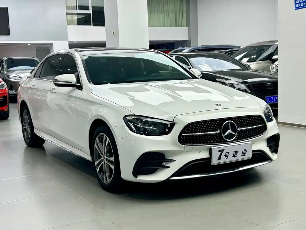 Mercedes-Benz Mercedes-Benz E-Class 2022 Facelift E 260 L Sport 2022 - thumbnail 2