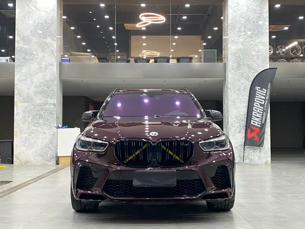 BMW BMW X5 M 2022 - thumbnail 2