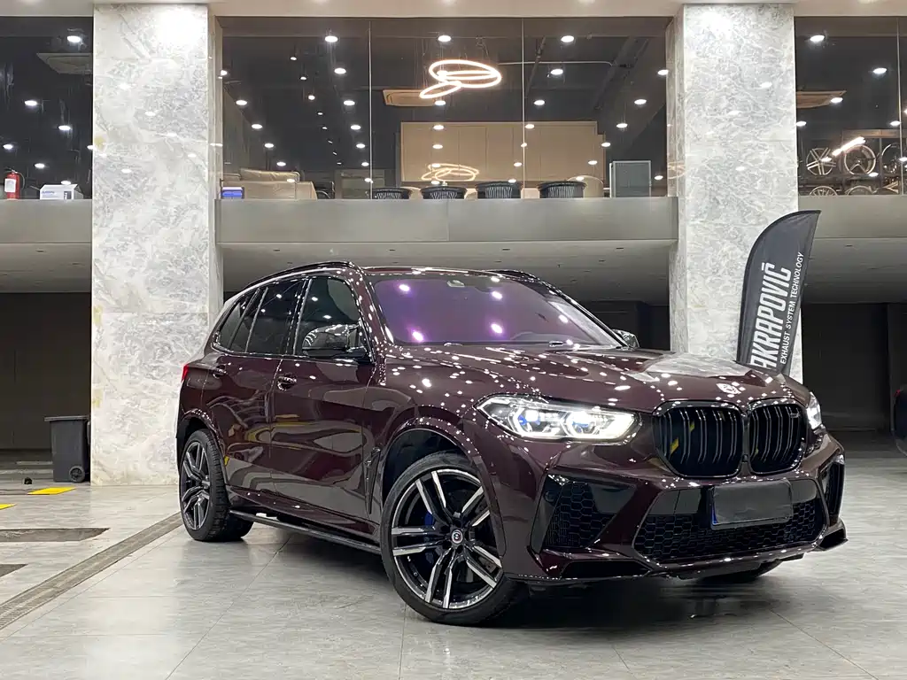 BMW BMW X5 M 2022 - thumbnail 3
