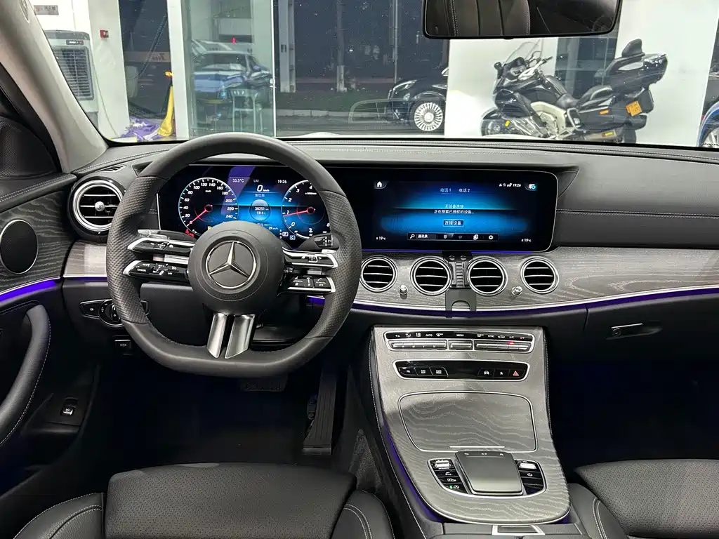 Mercedes-Benz Mercedes-Benz E-Class 2022 Facelift E 260 L Sport 2022 - thumbnail 6
