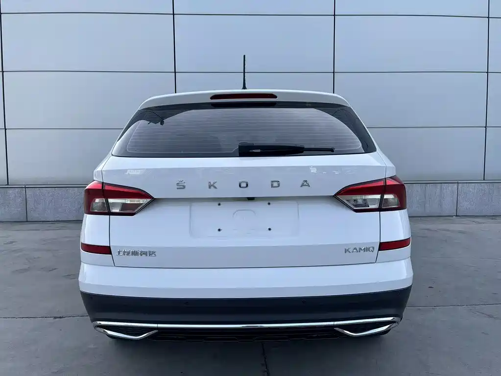 Skoda Kamiq 2022 1.5L Automatic Comfort Edition 2023 - thumbnail 6