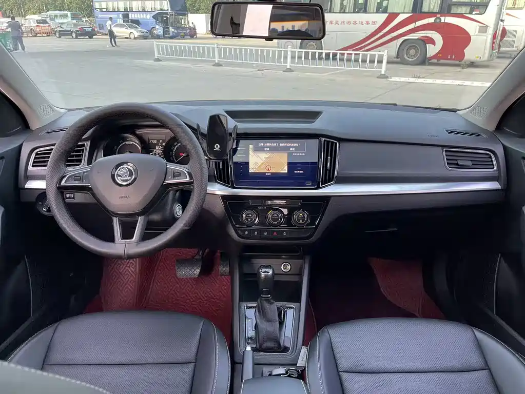 Skoda Kamiq 2022 1.5L Automatic Comfort Edition 2023 - thumbnail 8