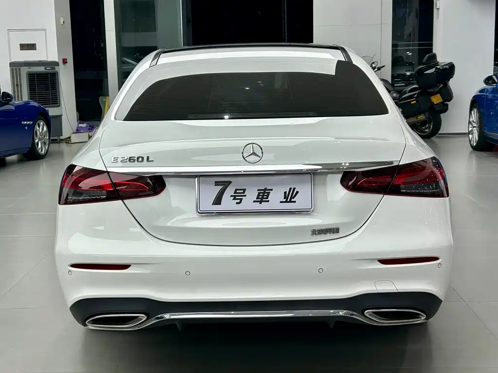 Mercedes-Benz Mercedes-Benz E-Class 2022 Facelift E 260 L Sport 2022 - thumbnail 18