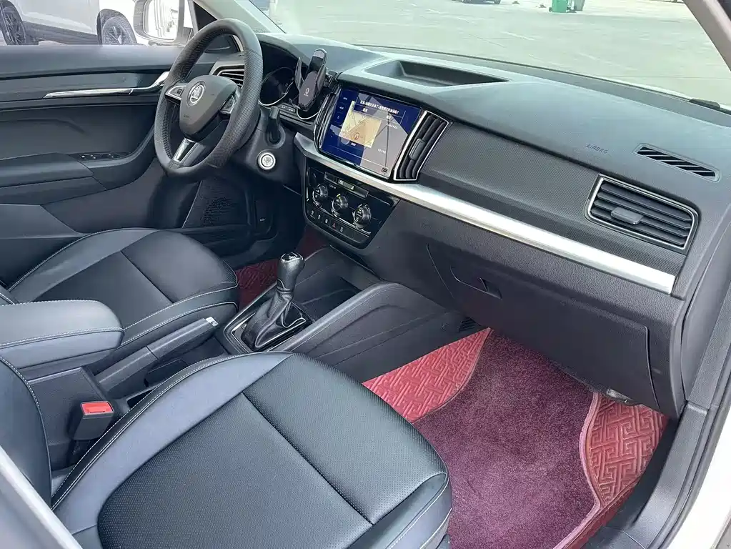 Skoda Kamiq 2022 1.5L Automatic Comfort Edition 2023 - thumbnail 14