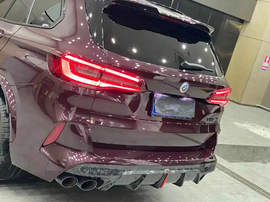 BMW BMW X5 M 2022 - thumbnail 22