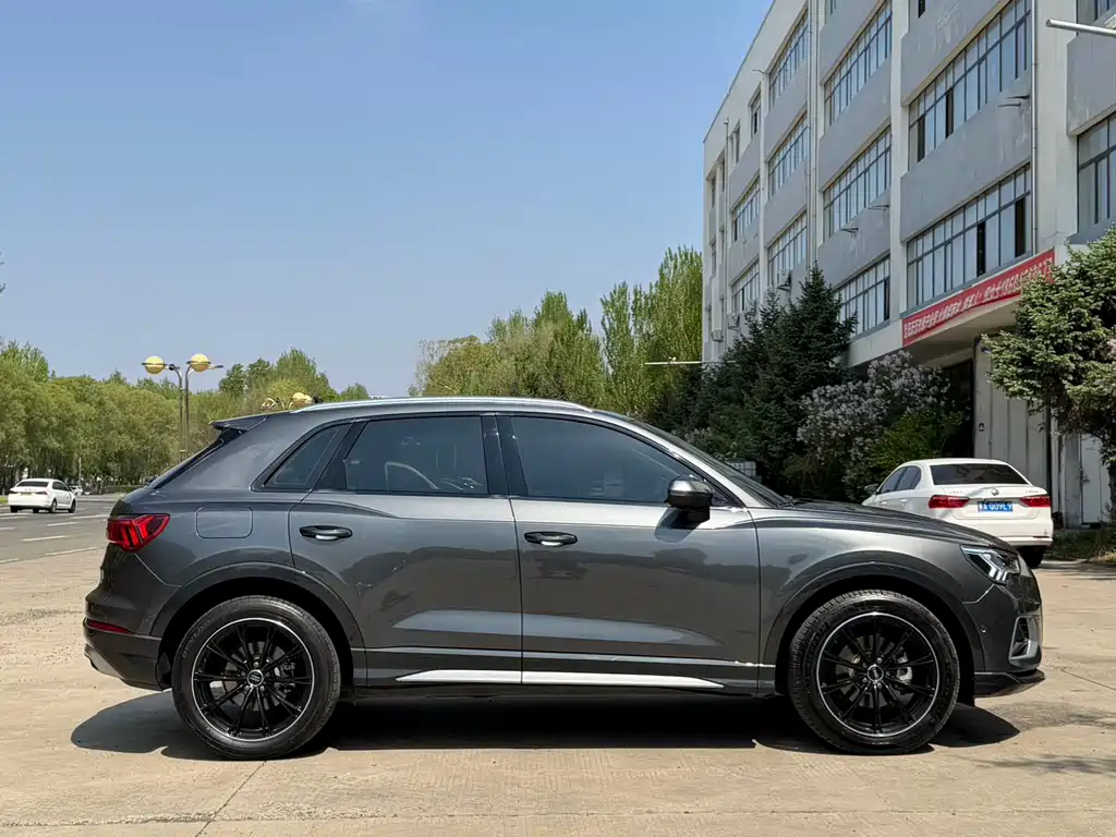 Audi Audi Q3 35 TFSI Fashion Elegant 2022 - thumbnail 4