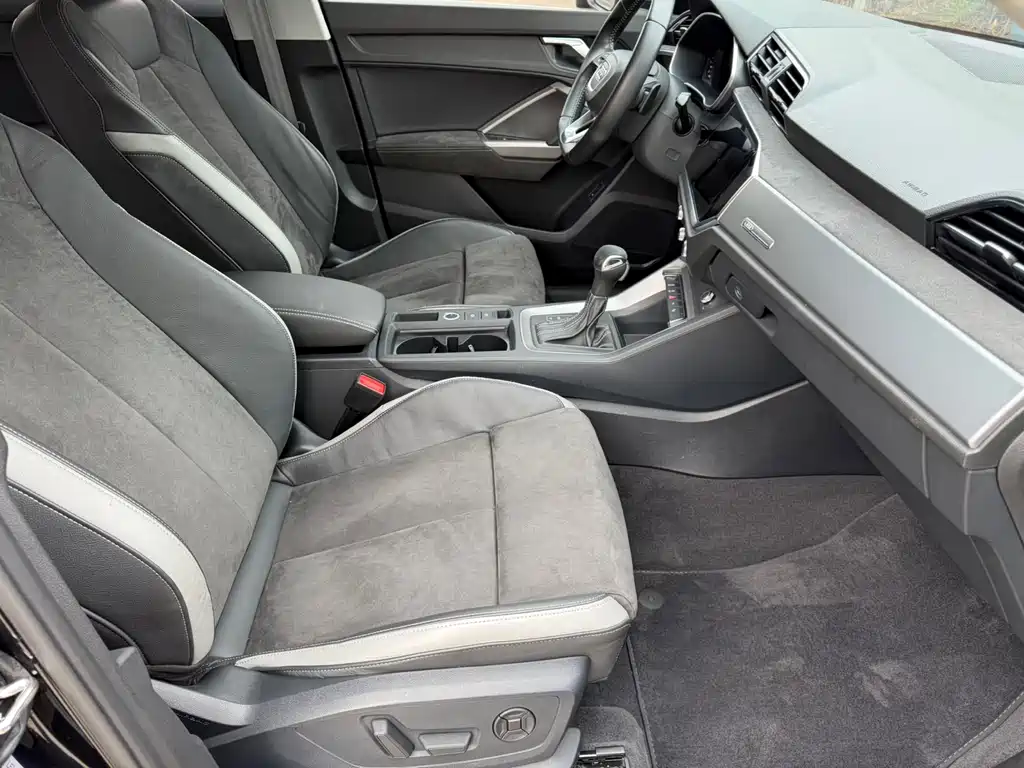 Audi Audi Q3 35 TFSI 2022 - thumbnail 17