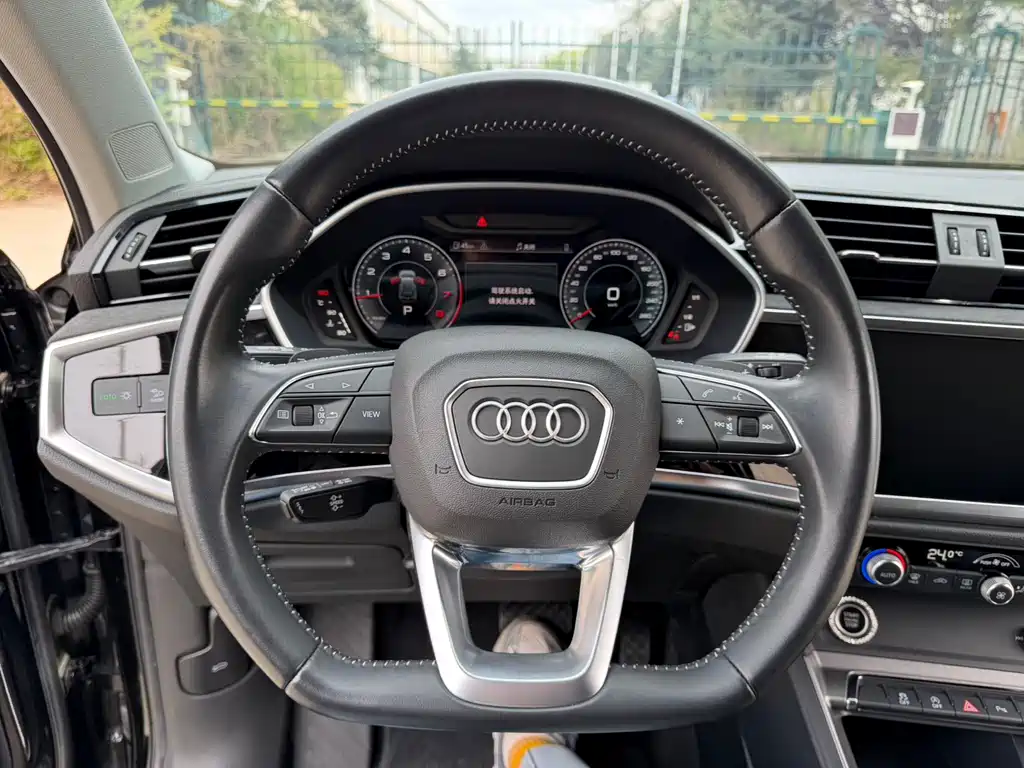 Audi Audi Q3 35 TFSI 2022 - thumbnail 19