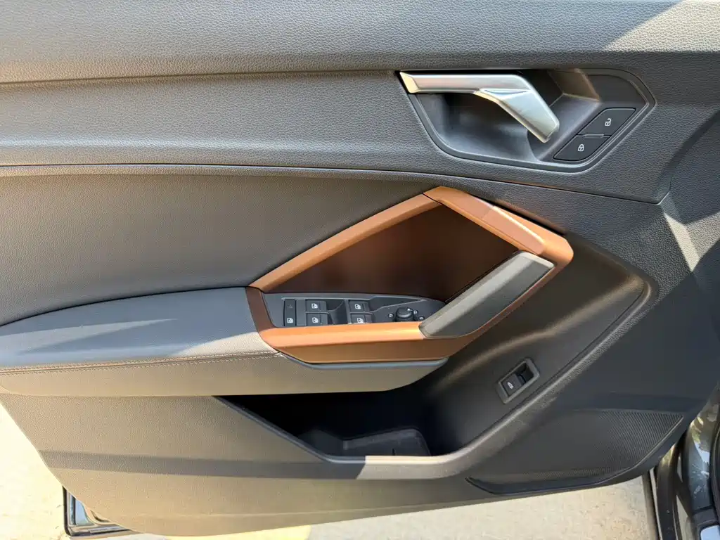 Audi Audi Q3 35 TFSI Fashion Elegant 2022 - thumbnail 10