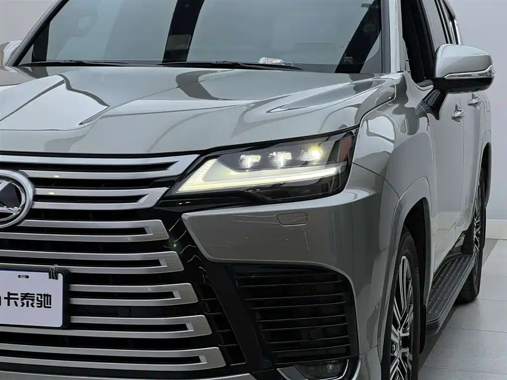Lexus Lexus LX 2025 700h 2026 - thumbnail 9