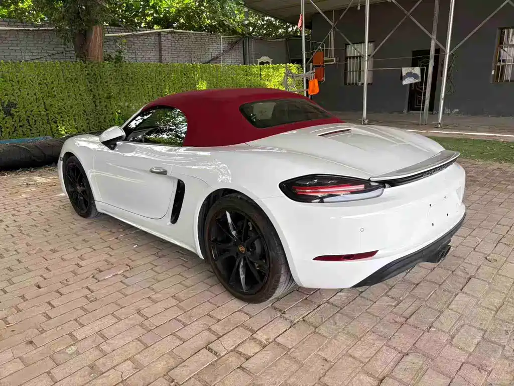 Porsche Porsche 718 Boxster 2.0T 2023 - thumbnail 4