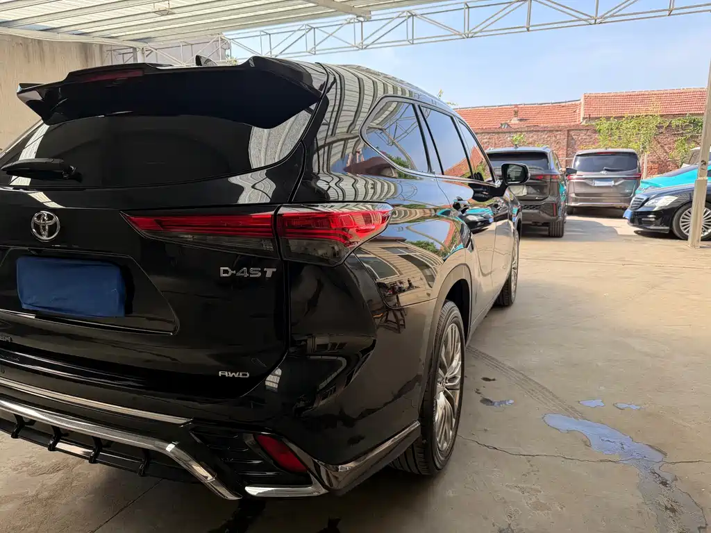Toyota Highlander 2022 380T AWD Premium 7-seater 2024 - thumbnail 7