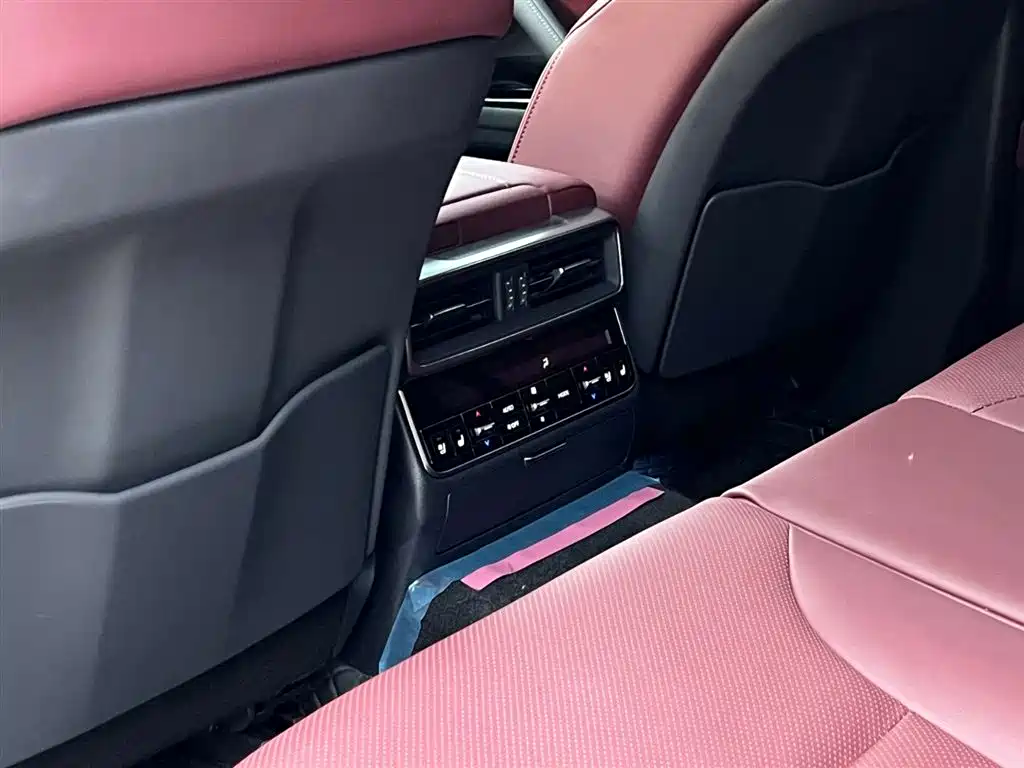 Lexus Lexus LX 2025 700h 2026 - thumbnail 23