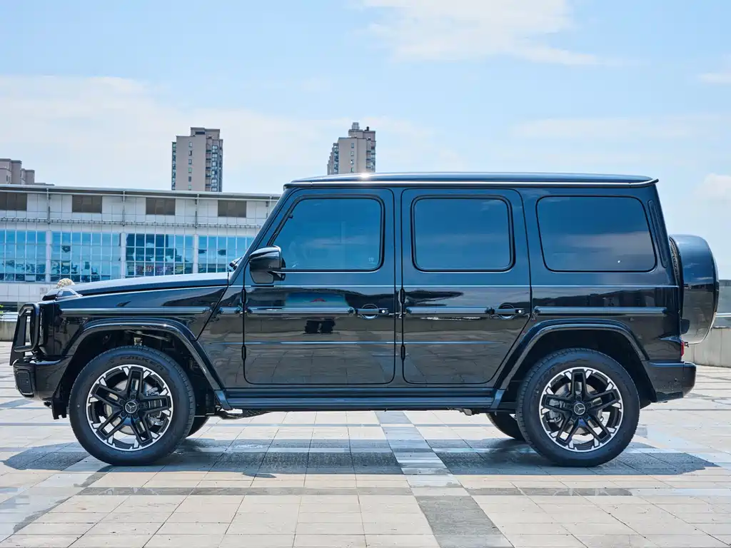 Mercedes-Benz Mercedes-Benz G-Class 2025 G 500 2025 - thumbnail 6