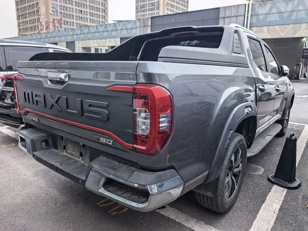 Maxus Maxus T90 2021 2.0T Twin-Turbo Auto RWD High Chassis Luxury Standard Box 2022 - thumbnail 6