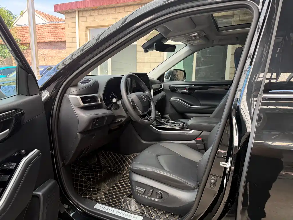 Toyota Highlander 2022 380T AWD Premium 7-seater 2024 - thumbnail 10