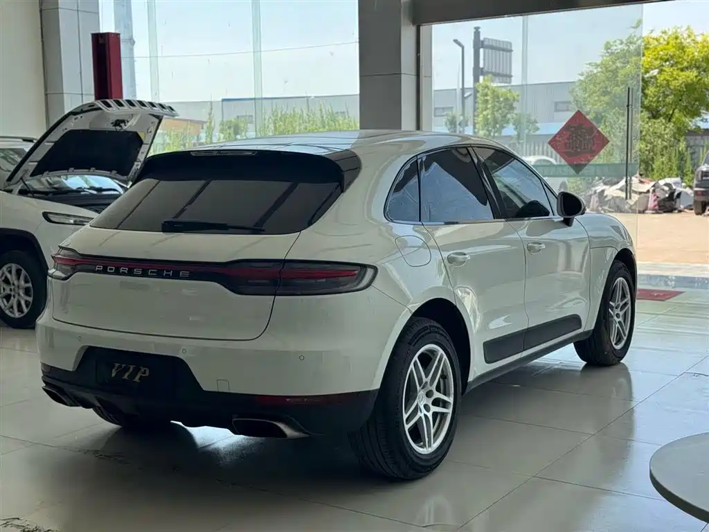 Porsche Porsche Macan 2021 2.0T 2022 - thumbnail 4