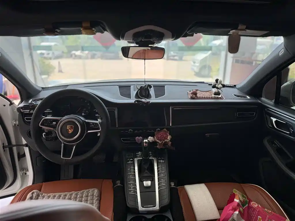 Porsche Porsche Macan 2021 2.0T 2022 - thumbnail 9