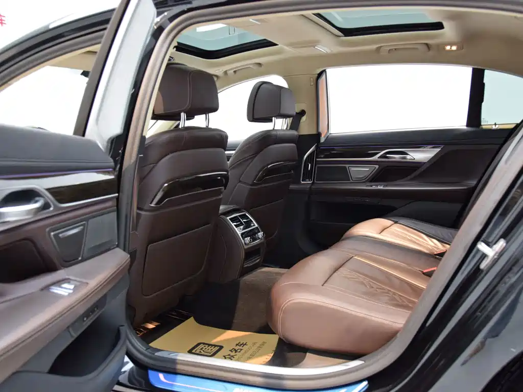 BMW BMW 7 Series 2021 730Li Luxury Package 2021 - thumbnail 6