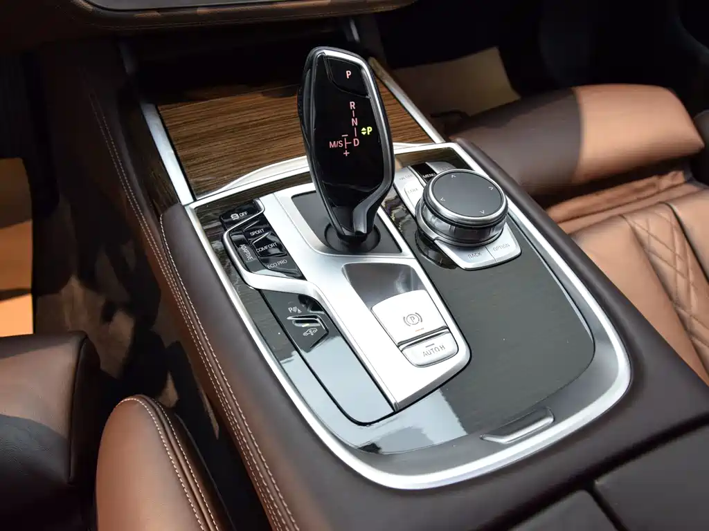 BMW BMW 7 Series 2021 730Li Luxury Package 2021 - thumbnail 18
