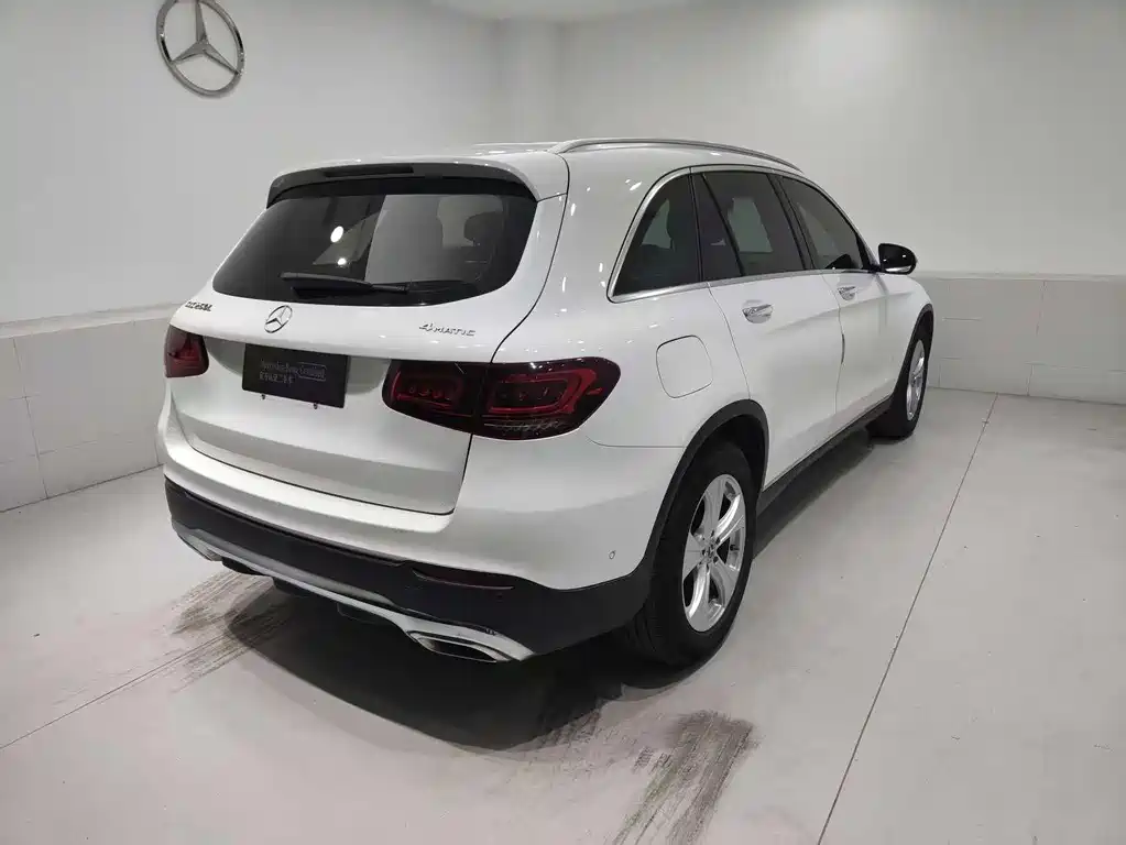 Mercedes-Benz Mercedes-Benz GLC 260 L 4MATIC Dynamic Edition 2020 Facelift 2020 - thumbnail 4