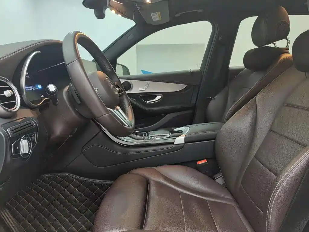 Mercedes-Benz Mercedes-Benz GLC 260 L 4MATIC Dynamic Edition 2020 Facelift 2020 - thumbnail 6