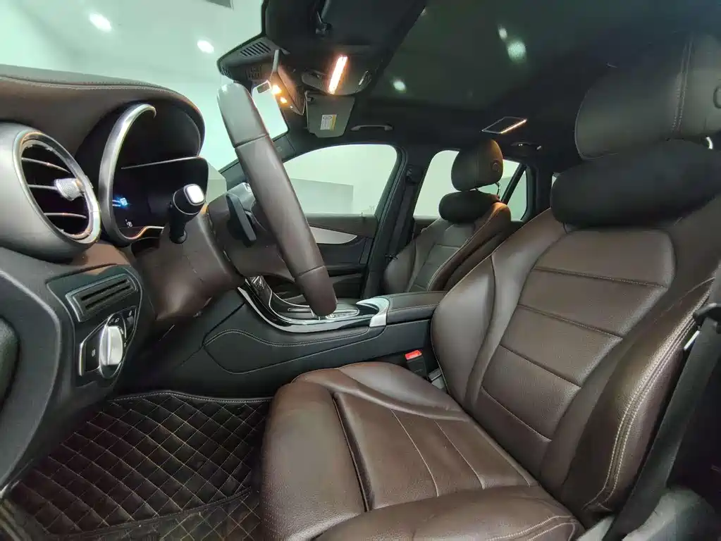Mercedes-Benz Mercedes-Benz GLC 260 L 4MATIC Dynamic Edition 2020 Facelift 2020 - thumbnail 8