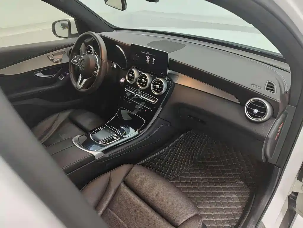 Mercedes-Benz Mercedes-Benz GLC 260 L 4MATIC Dynamic Edition 2020 Facelift 2020 - thumbnail 19
