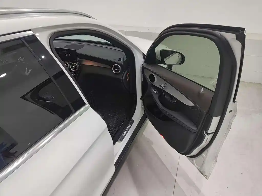 Mercedes-Benz Mercedes-Benz GLC 260 L 4MATIC Dynamic Edition 2020 Facelift 2020 - thumbnail 21