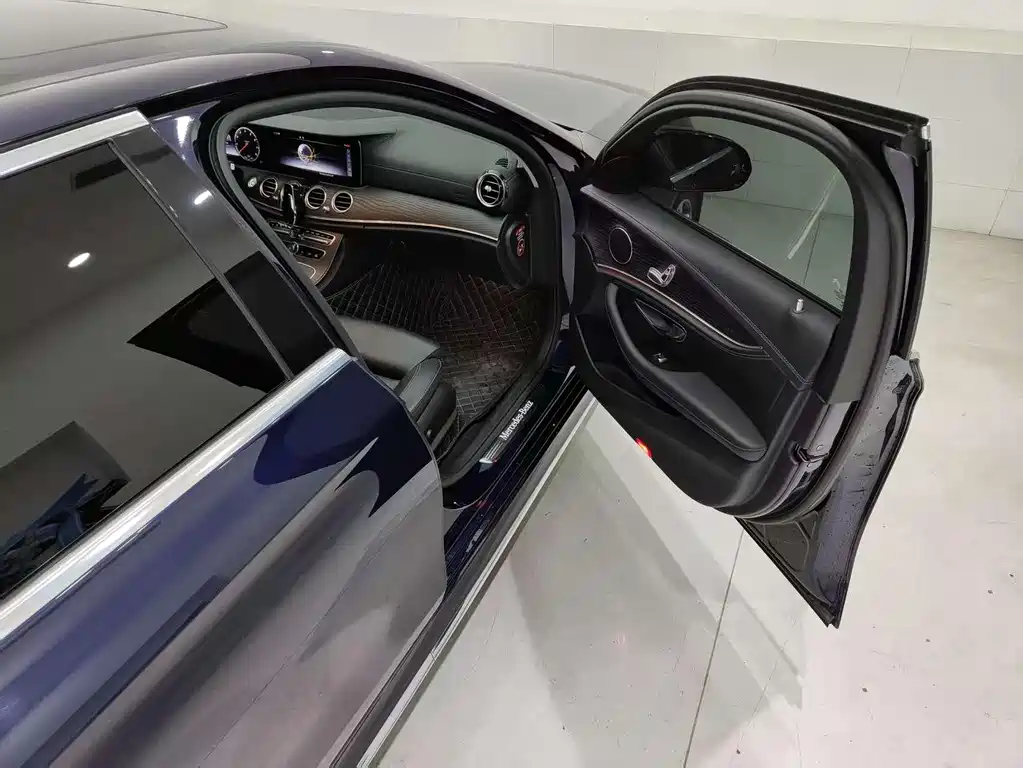 Mercedes-Benz Mercedes-Benz E-Class 2019 E 260 L Sport 2019 - thumbnail 7