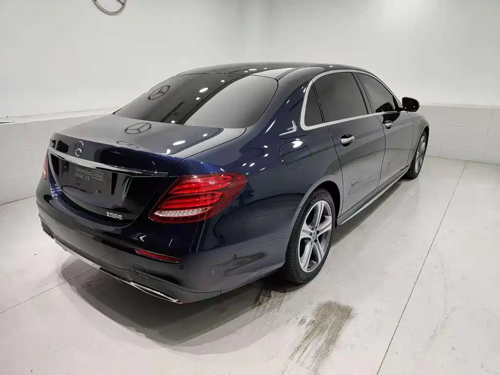 Mercedes-Benz Mercedes-Benz E-Class 2019 E 260 L Sport 2019 - thumbnail 13