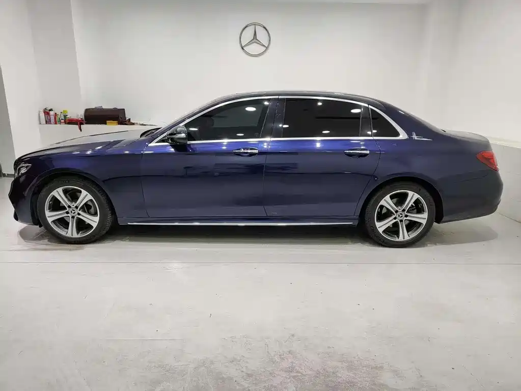 Mercedes-Benz Mercedes-Benz E-Class 2019 E 260 L Sport 2019 - thumbnail 17