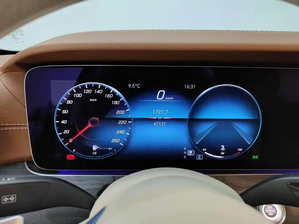 Mercedes-Benz Mercedes-Benz E-Class 2022 Facelift E 300 L Fashion Edition 2022 - thumbnail 19